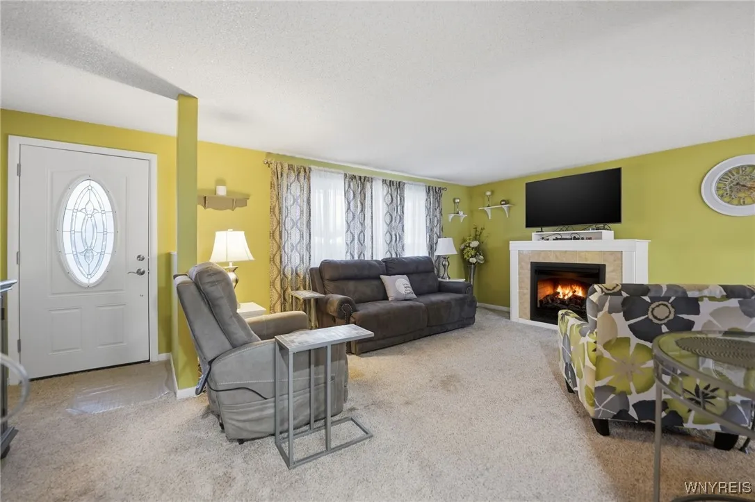 113 Maplegrove Avenue, Tonawanda, New York 14150, Tonawanda, New York 14150, 4 Bedrooms Bedrooms, 9 Rooms Rooms,2 BathroomsBathrooms,Residential,Closed,113 Maplegrove Avenue, Tonawanda, New York 14150,0,B1654297