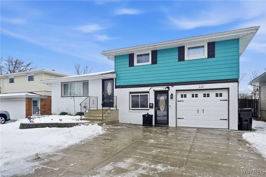 113 Maplegrove Avenue, Tonawanda, New York 14150, Tonawanda, New York 14150, 4 Bedrooms Bedrooms, 9 Rooms Rooms,2 BathroomsBathrooms,Residential,Closed,113 Maplegrove Avenue, Tonawanda, New York 14150,0,B1654297