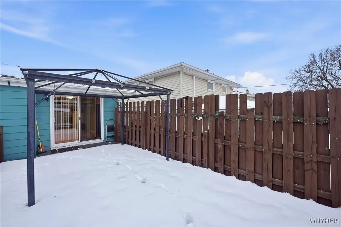 113 Maplegrove Avenue, Tonawanda, New York 14150, Tonawanda, New York 14150, 4 Bedrooms Bedrooms, 9 Rooms Rooms,2 BathroomsBathrooms,Residential,Closed,113 Maplegrove Avenue, Tonawanda, New York 14150,0,B1654297