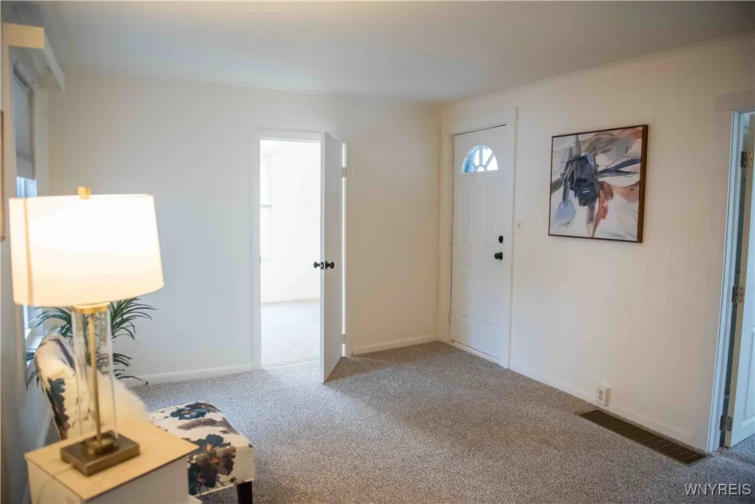 5300 Lake Avenue, Orchard Park, New York 14127, Orchard Park, New York 14127, 3 Bedrooms Bedrooms, 6 Rooms Rooms,1 BathroomBathrooms,Residential,For Sale,5300 Lake Avenue, Orchard Park, New York 14127,0,B1655870