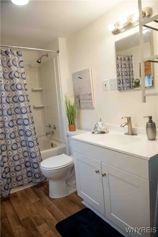 FULL BATH ON FIRST FLOOR -NEW VANITY-NEW FLOORING