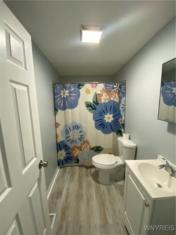 244 Purdy Street, Buffalo, New York 14208, Buffalo, New York 14208, 2 Bedrooms Bedrooms, 6 Rooms Rooms,1 BathroomBathrooms,Residential Lease,Closed,244 Purdy Street, Buffalo, New York 14208,0,B1655863