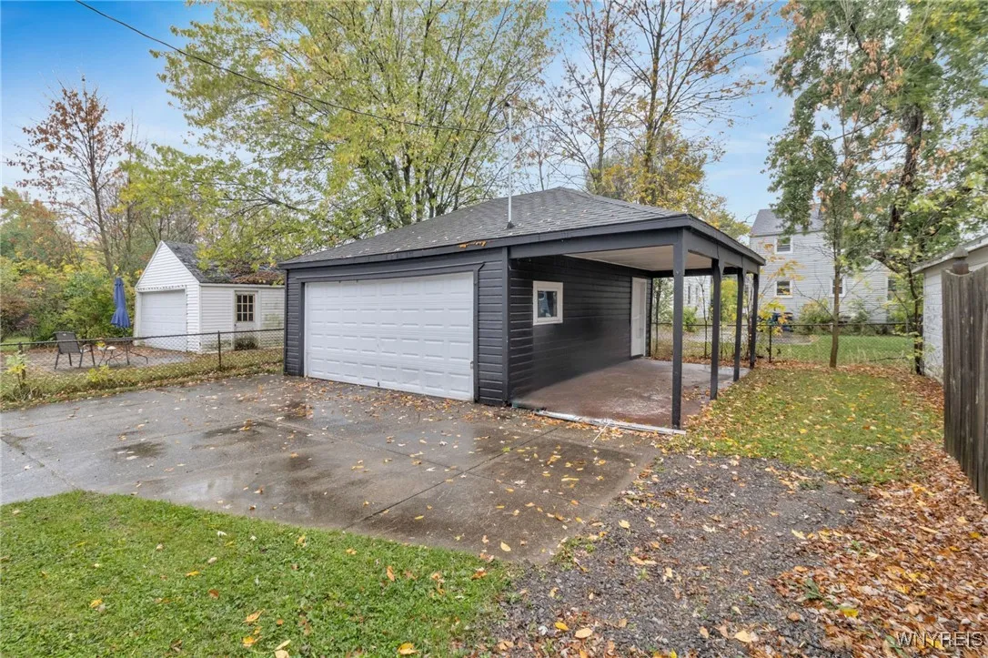 240 Callodine Avenue, Amherst, New York 14226, Amherst, New York 14226, 4 Bedrooms Bedrooms, ,2 BathroomsBathrooms,Residential,Closed,240 Callodine Avenue, Amherst, New York 14226,0,B1655869