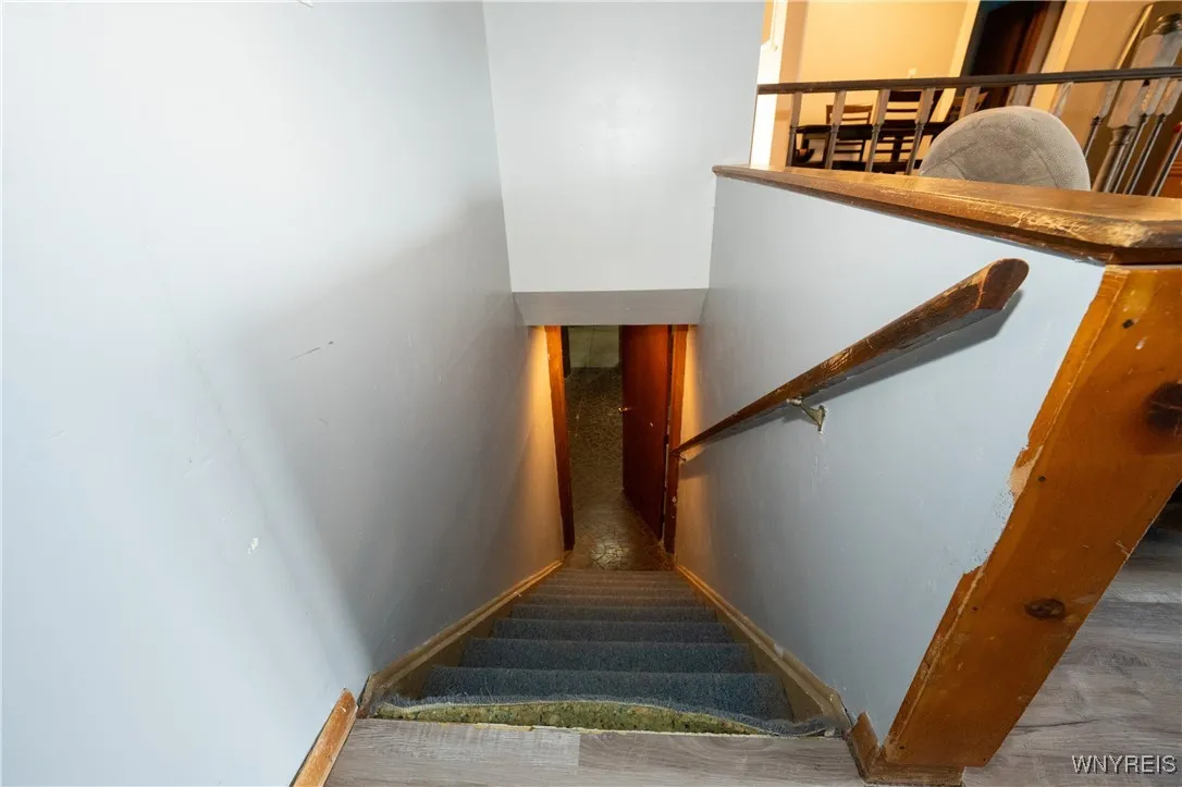 16 Oakwood Drive, Cheektowaga, New York 14227, Cheektowaga, New York 14227, 3 Bedrooms Bedrooms, 7 Rooms Rooms,1 BathroomBathrooms,Residential,For Sale,16 Oakwood Drive, Cheektowaga, New York 14227,0,B1654618