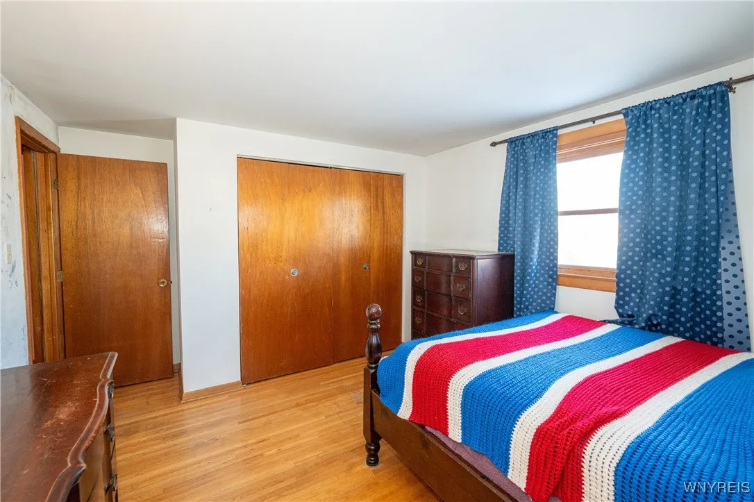 16 Oakwood Drive, Cheektowaga, New York 14227, Cheektowaga, New York 14227, 3 Bedrooms Bedrooms, 7 Rooms Rooms,1 BathroomBathrooms,Residential,For Sale,16 Oakwood Drive, Cheektowaga, New York 14227,0,B1654618