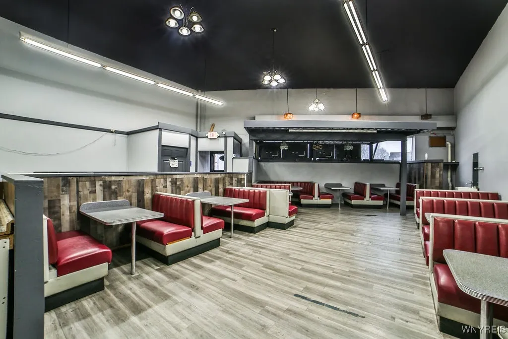 898 Genesee Street, Buffalo, New York 14211, Buffalo, New York 14211, ,Commercial Sale,For Sale,898 Genesee Street, Buffalo, New York 14211,0,B1656030