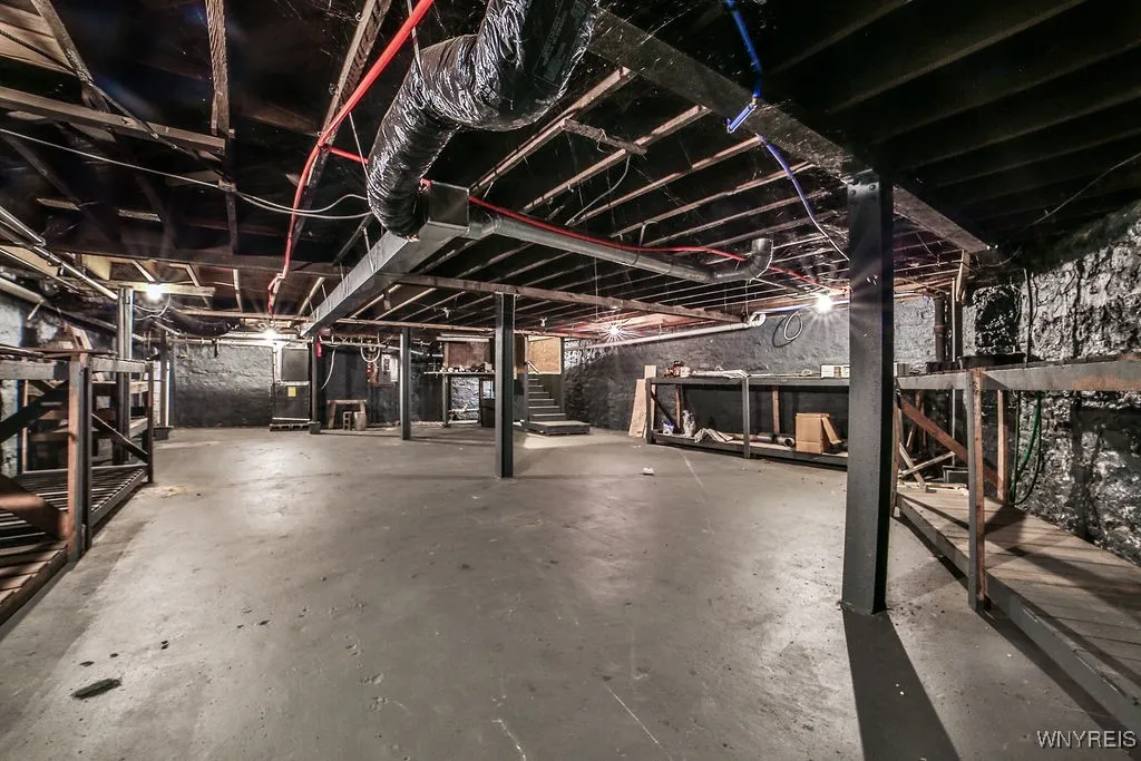 898 Genesee Street, Buffalo, New York 14211, Buffalo, New York 14211, ,Commercial Sale,For Sale,898 Genesee Street, Buffalo, New York 14211,0,B1656030