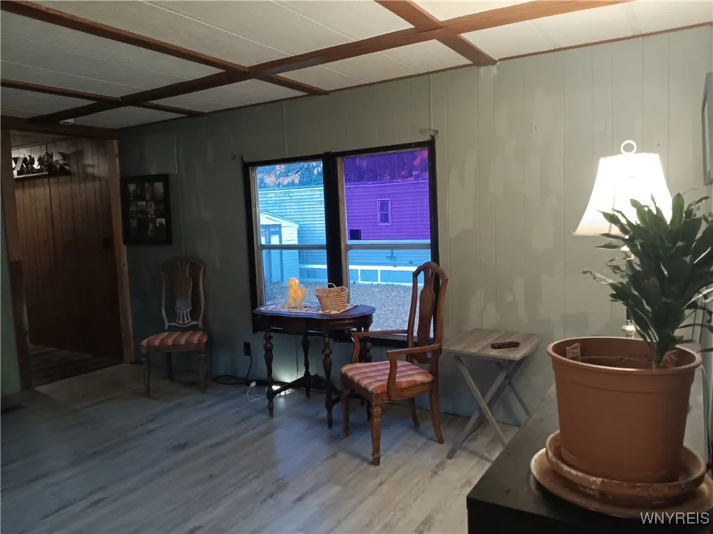 97 Bush Gardens Street, Alden, New York 14102, Alden, New York 14004, 3 Bedrooms Bedrooms, 5 Rooms Rooms,1 BathroomBathrooms,Residential,For Sale,97 Bush Gardens Street, Alden, New York 14102,0,B1656084