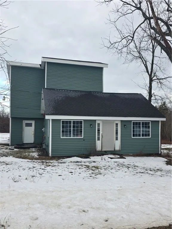 792 Middle Road, Scriba, New York 13126, Scriba, New York 13126, 1 Bedroom Bedrooms, 5 Rooms Rooms,1 BathroomBathrooms,Residential,For Sale,792 Middle Road, Scriba, New York 13126,0,R1655961