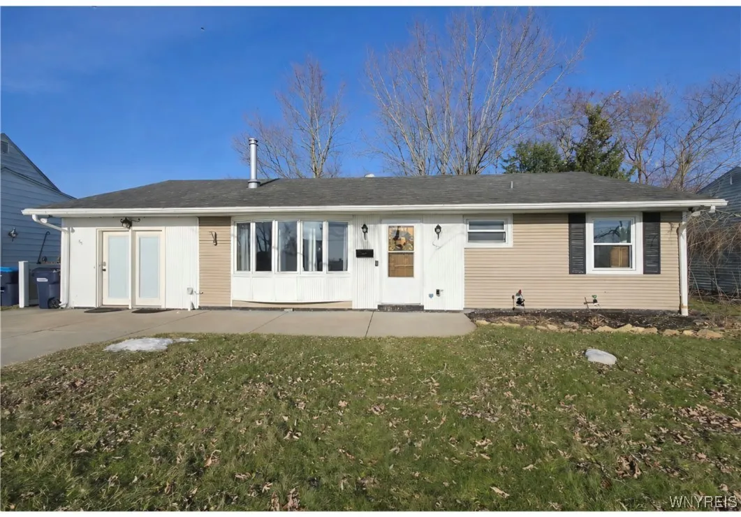 65 Crescent Road, Grand Island, New York 14072, Grand Island, New York 14072, 3 Bedrooms Bedrooms, 7 Rooms Rooms,1 BathroomBathrooms,Residential,For Sale,65 Crescent Road, Grand Island, New York 14072,0,B1656471