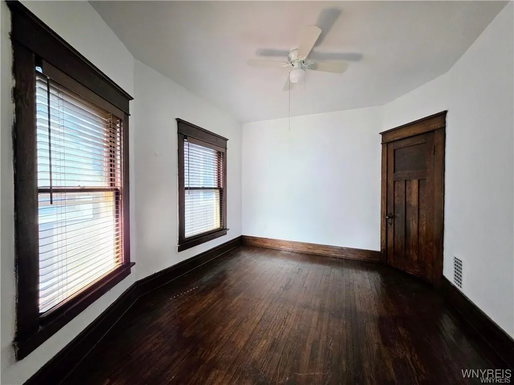 1042 Elmwood Avenue, Buffalo, New York 14222, Buffalo, New York 14222, 3 Bedrooms Bedrooms, ,4 BathroomsBathrooms,Residential,Closed,1042 Elmwood Avenue, Buffalo, New York 14222,0,B1656534