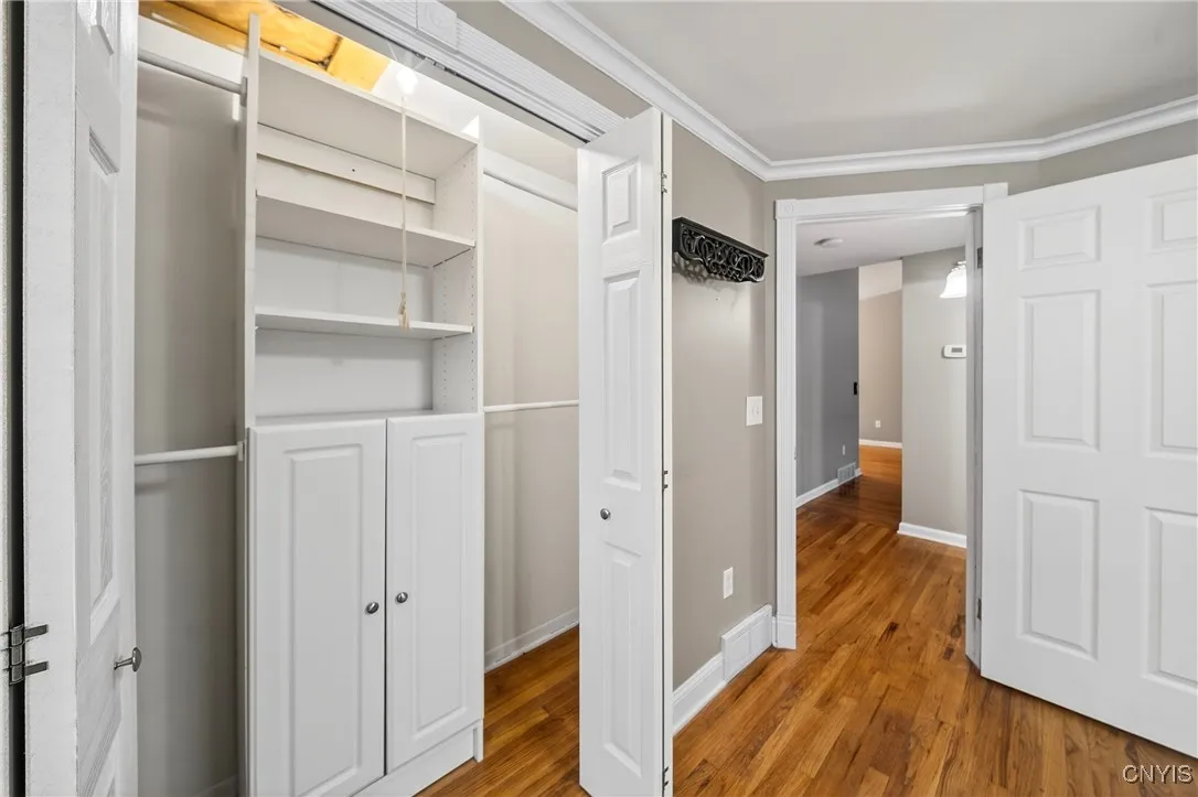 7939 Walnut Place, Clay, New York 13090, Clay, New York 13090, 3 Bedrooms Bedrooms, 8 Rooms Rooms,2 BathroomsBathrooms,Residential,Closed,7939 Walnut Place, Clay, New York 13090,0,S1656736