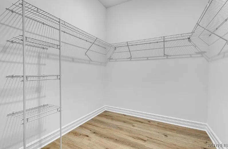 4915 Waterford Lane, Hamburg, New York 14075, Hamburg, New York 14075, 3 Bedrooms Bedrooms, 7 Rooms Rooms,2 BathroomsBathrooms,Residential,For Sale,4915 Waterford Lane, Hamburg, New York 14075,0,B1656786