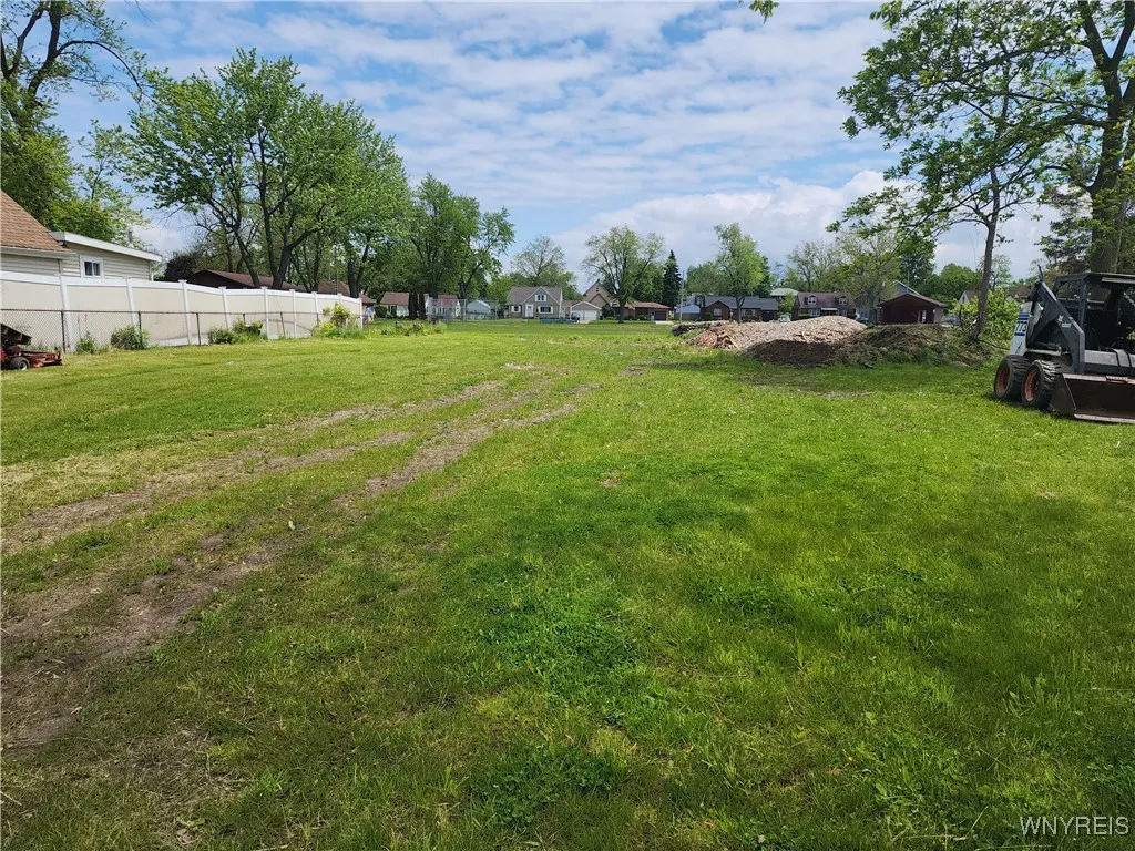 190 Labelle Avenue, Hamburg, New York 14219, Hamburg, New York 14219, 3 Bedrooms Bedrooms, ,1 BathroomBathrooms,Land,For Sale,190 Labelle Avenue, Hamburg, New York 14219,0,B1656756
