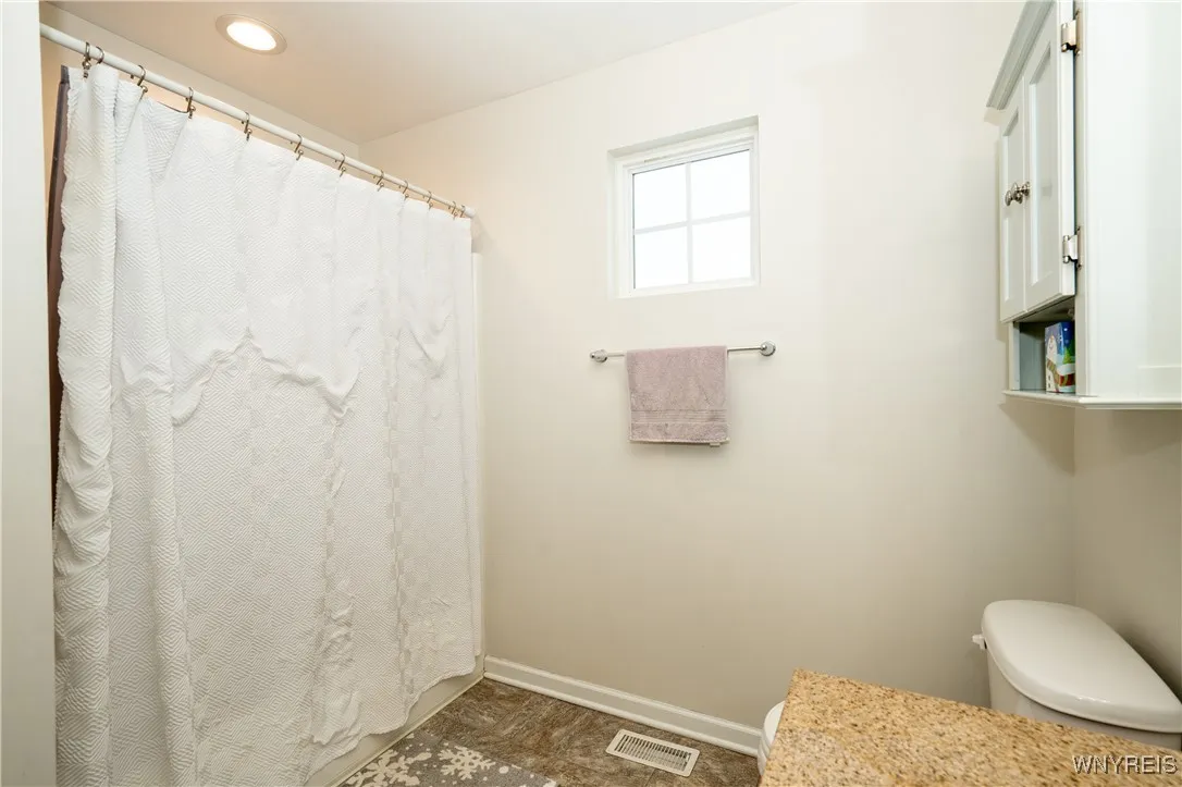 21 Jordy Court, Hamburg, New York 14075, Hamburg, New York 14075, 3 Bedrooms Bedrooms, 8 Rooms Rooms,1 BathroomBathrooms,Residential,For Sale,21 Jordy Court, Hamburg, New York 14075,0,B1656703