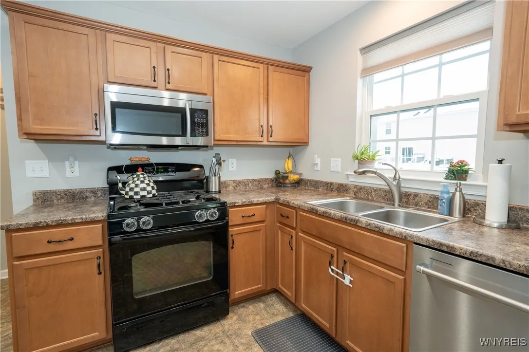 21 Jordy Court, Hamburg, New York 14075, Hamburg, New York 14075, 3 Bedrooms Bedrooms, 8 Rooms Rooms,1 BathroomBathrooms,Residential,For Sale,21 Jordy Court, Hamburg, New York 14075,0,B1656703