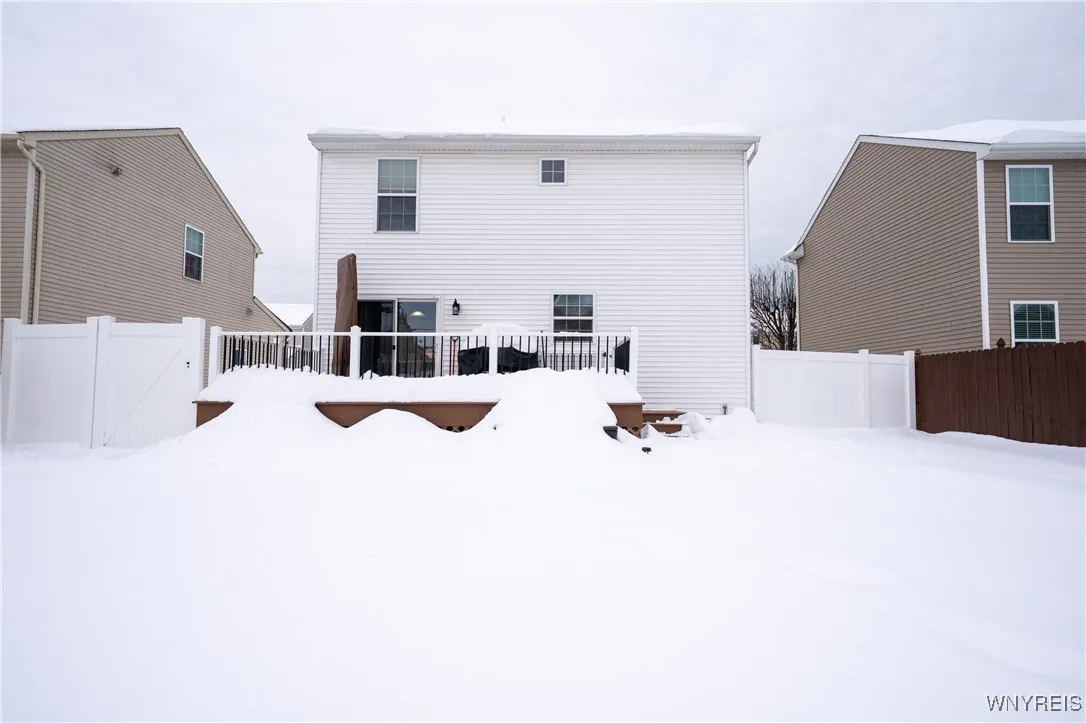 21 Jordy Court, Hamburg, New York 14075, Hamburg, New York 14075, 3 Bedrooms Bedrooms, 8 Rooms Rooms,1 BathroomBathrooms,Residential,For Sale,21 Jordy Court, Hamburg, New York 14075,0,B1656703