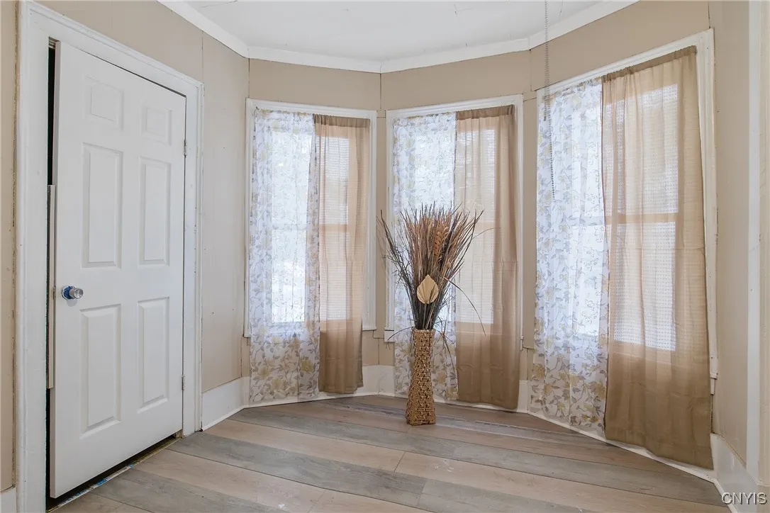 306 Shuart Avenue, Syracuse, New York 13203, Syracuse, New York 13203, 6 Bedroom Bedrooms, ,2 BathroomBathrooms,Residential,For Sale,306 Shuart Avenue, Syracuse, New York 13203,0,S1656253