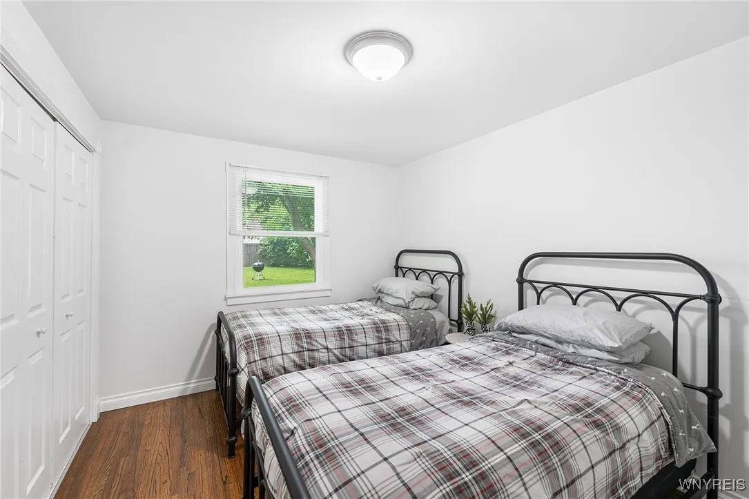 150 Meadow Lea Drive, Amherst, New York 14226, Amherst, New York 14226, 3 Bedrooms Bedrooms, 6 Rooms Rooms,1 BathroomBathrooms,Residential,For Sale,150 Meadow Lea Drive, Amherst, New York 14226,0,B1657189