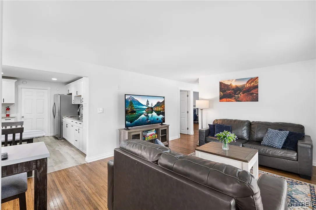 150 Meadow Lea Drive, Amherst, New York 14226, Amherst, New York 14226, 3 Bedrooms Bedrooms, 6 Rooms Rooms,1 BathroomBathrooms,Residential,For Sale,150 Meadow Lea Drive, Amherst, New York 14226,0,B1657189