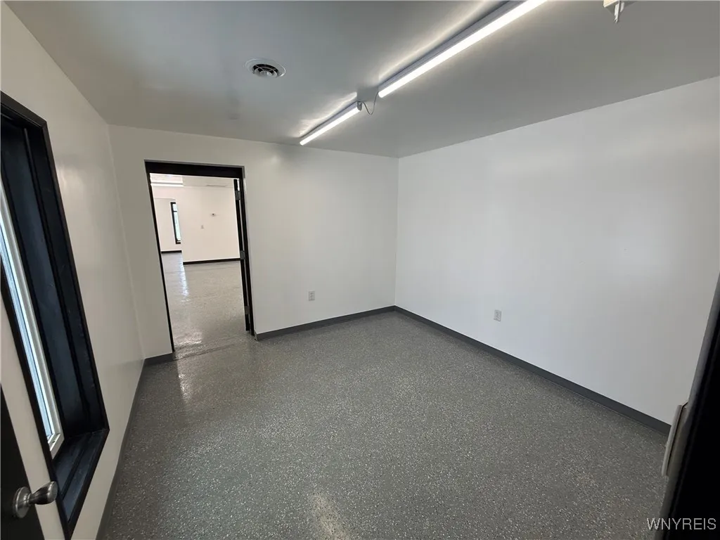 105 Mid County Drive, Orchard Park, New York 14127, Orchard Park, New York 14127, ,Commercial Lease,For Rent,105 Mid County Drive, Orchard Park, New York 14127,0,B1657193