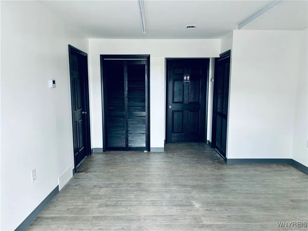 105 Mid County Drive, Orchard Park, New York 14127, Orchard Park, New York 14127, ,Commercial Lease,For Rent,105 Mid County Drive, Orchard Park, New York 14127,0,B1657193