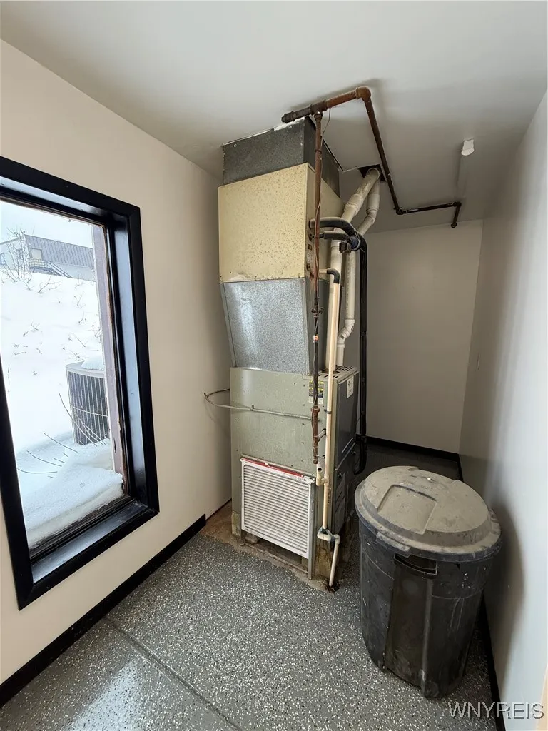 105 Mid County Drive, Orchard Park, New York 14127, Orchard Park, New York 14127, ,Commercial Lease,For Rent,105 Mid County Drive, Orchard Park, New York 14127,0,B1657193