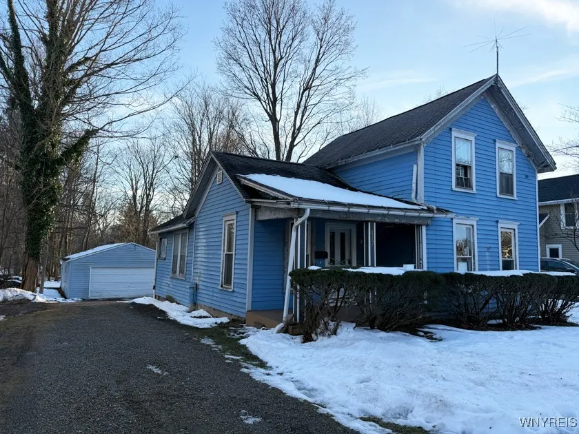 417 Prospect Avenue, Aurora, New York 14052, Aurora, New York 14052, 3 Bedrooms Bedrooms, 9 Rooms Rooms,1 BathroomBathrooms,Residential,Closed,417 Prospect Avenue, Aurora, New York 14052,0,B1656739