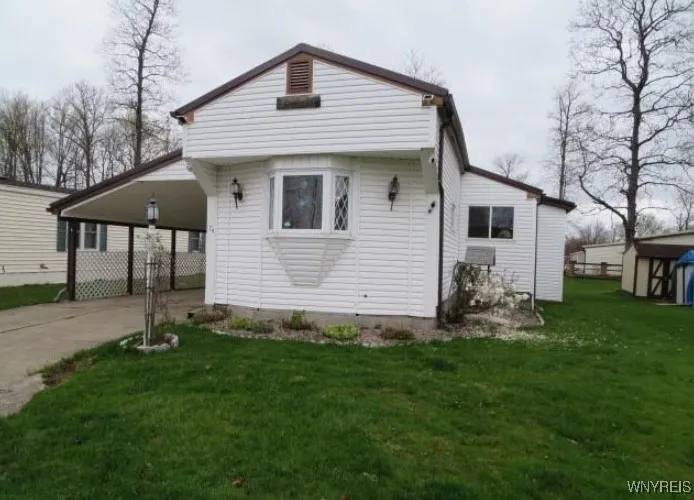 74 Waterview Parkway, Hamburg, New York 14075, Hamburg, New York 14075, 2 Bedrooms Bedrooms, 6 Rooms Rooms,1 BathroomBathrooms,Residential,Closed,74 Waterview Parkway, Hamburg, New York 14075,0,B1656911