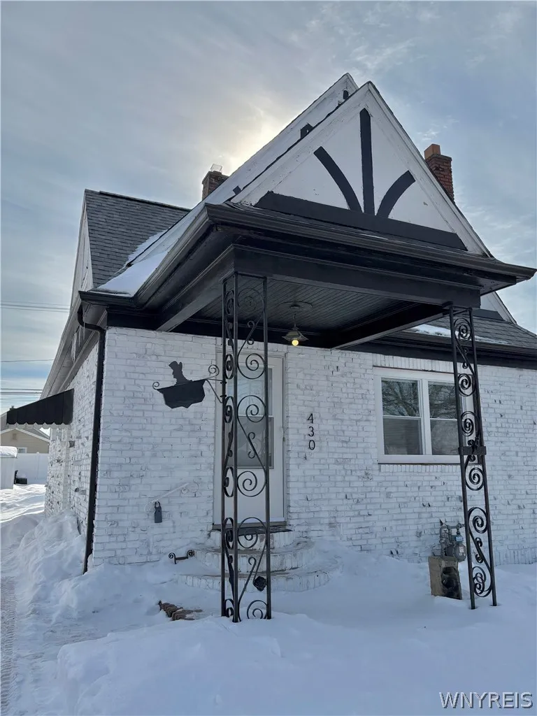 430 Washington Avenue, Tonawanda, New York 14217, Tonawanda, New York 14217, 3 Bedrooms Bedrooms, 6 Rooms Rooms,2 BathroomsBathrooms,Residential,For Sale,430 Washington Avenue, Tonawanda, New York 14217,0,B1656944