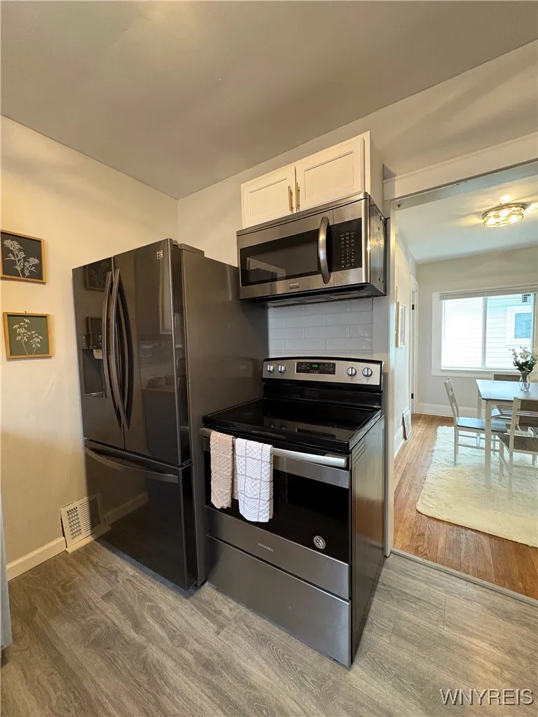 430 Washington Avenue, Tonawanda, New York 14217, Tonawanda, New York 14217, 3 Bedrooms Bedrooms, 6 Rooms Rooms,2 BathroomsBathrooms,Residential,For Sale,430 Washington Avenue, Tonawanda, New York 14217,0,B1656944