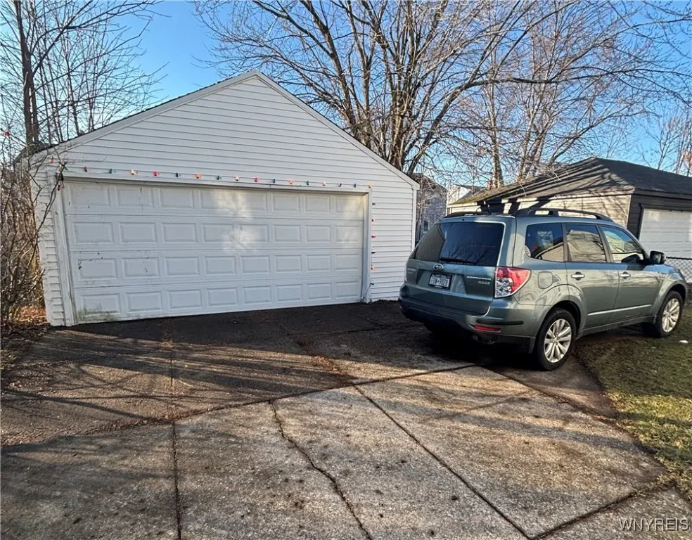 236 Callodine Avenue, Amherst, New York 14226, Amherst, New York 14226, 4 Bedrooms Bedrooms, ,2 BathroomsBathrooms,Residential,Closed,236 Callodine Avenue, Amherst, New York 14226,0,B1657249