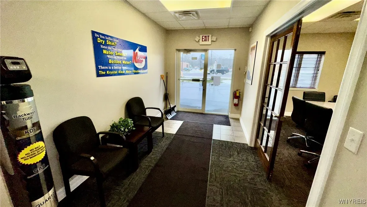 8828 Main Street, Clarence, New York 14221, Clarence, New York 14221, ,Commercial Lease,For Rent,8828 Main Street, Clarence, New York 14221,0,B1657195