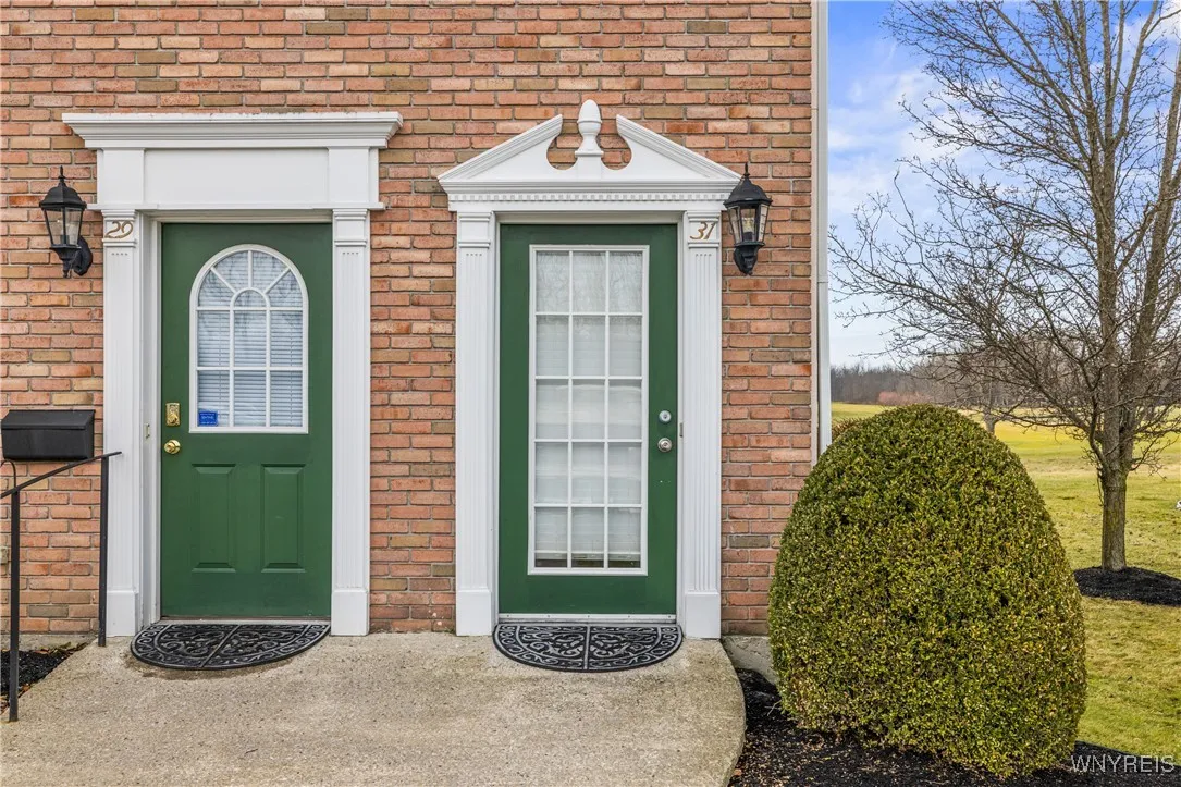 31 Tralee, Amherst, New York 14051, Amherst, New York 14051, 2 Bedrooms Bedrooms, 4 Rooms Rooms,2 BathroomsBathrooms,Residential,Closed,31 Tralee, Amherst, New York 14051,0,B1657520