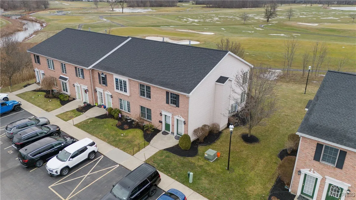 31 Tralee, Amherst, New York 14051, Amherst, New York 14051, 2 Bedrooms Bedrooms, 4 Rooms Rooms,2 BathroomsBathrooms,Residential,Closed,31 Tralee, Amherst, New York 14051,0,B1657520