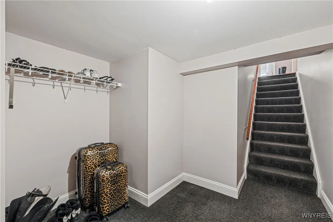 31 Tralee, Amherst, New York 14051, Amherst, New York 14051, 2 Bedrooms Bedrooms, 4 Rooms Rooms,2 BathroomsBathrooms,Residential,Closed,31 Tralee, Amherst, New York 14051,0,B1657520