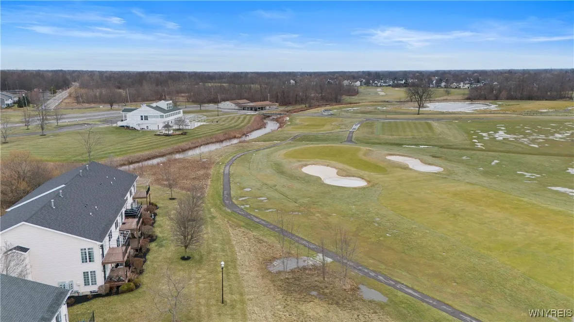 31 Tralee, Amherst, New York 14051, Amherst, New York 14051, 2 Bedrooms Bedrooms, 4 Rooms Rooms,2 BathroomsBathrooms,Residential,Closed,31 Tralee, Amherst, New York 14051,0,B1657520