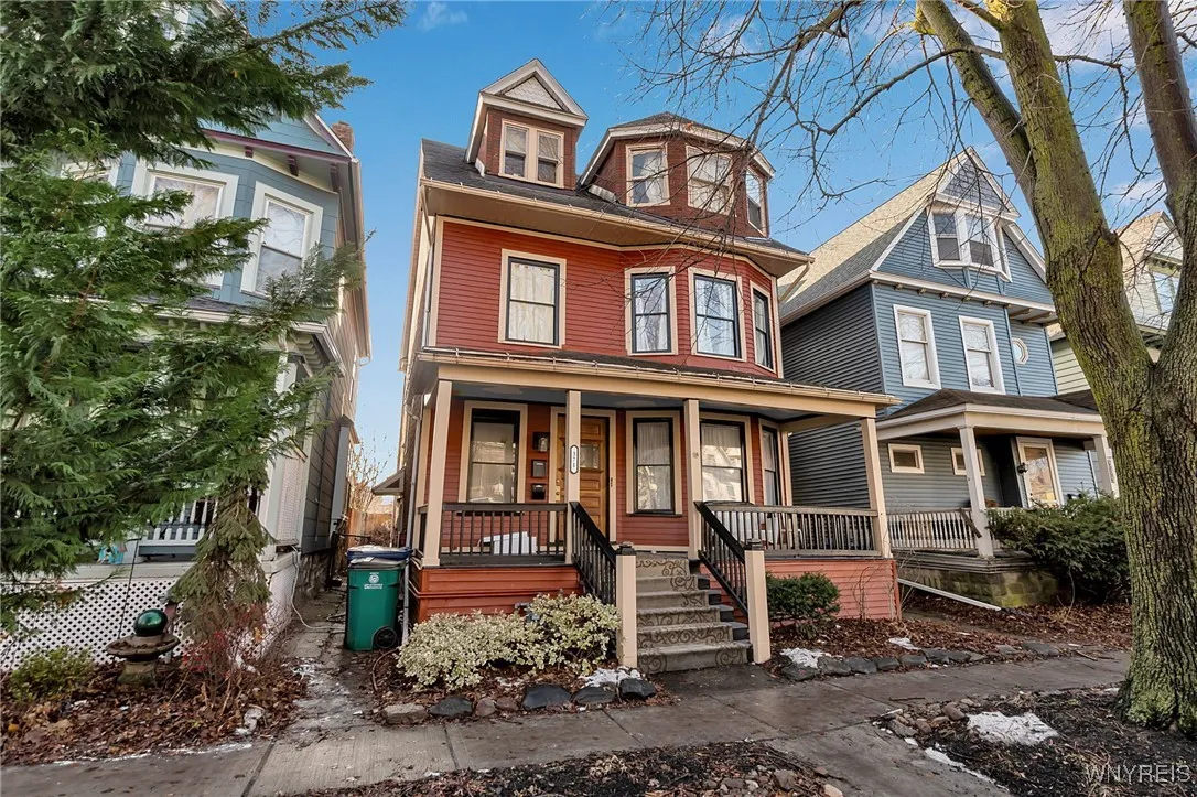 371 Potomac Avenue, Buffalo, New York 14213, Buffalo, New York 14213, 4 Bedrooms Bedrooms, ,2 BathroomsBathrooms,Residential,For Sale,371 Potomac Avenue, Buffalo, New York 14213,0,B1657150