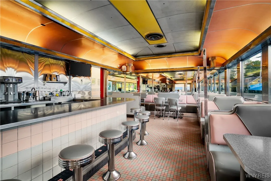 3165 Main Street, Buffalo, New York 14214, Buffalo, New York 14214, ,Commercial Sale,For Sale,3165 Main Street, Buffalo, New York 14214,0,B1657761