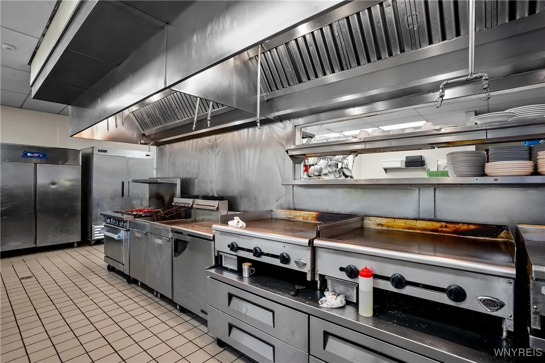 3165 Main Street, Buffalo, New York 14214, Buffalo, New York 14214, ,Commercial Sale,For Sale,3165 Main Street, Buffalo, New York 14214,0,B1657761