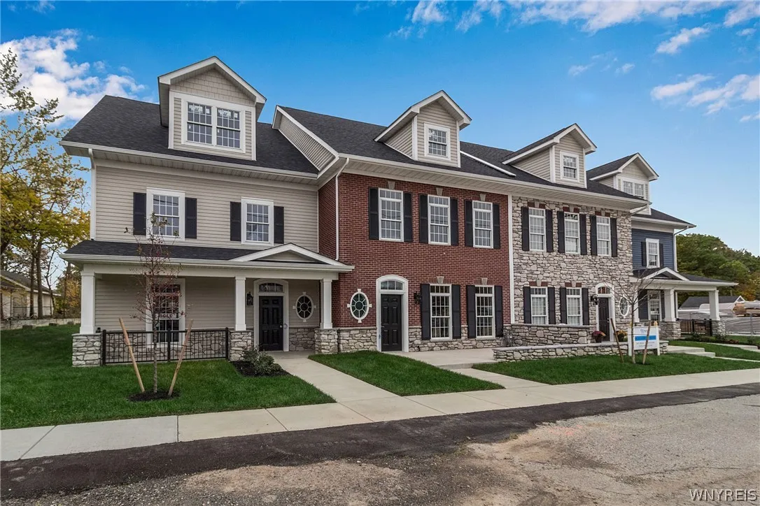 106 California, Amherst, New York 14221, Amherst, New York 14221, 3 Bedroom Bedrooms, 8 Room Rooms,2 BathroomBathrooms,Residential,For Sale,106 California, Amherst, New York 14221,0,B1657822