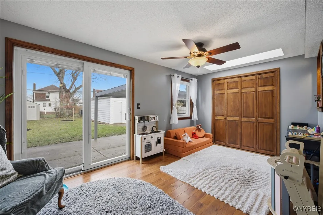 12 Colvinhurst Drive, Tonawanda, New York 14223, Tonawanda, New York 14223, 3 Bedrooms Bedrooms, 8 Rooms Rooms,1 BathroomBathrooms,Residential,Closed,12 Colvinhurst Drive, Tonawanda, New York 14223,0,B1657813