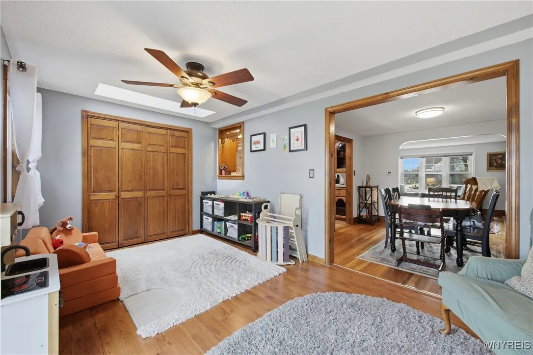 12 Colvinhurst Drive, Tonawanda, New York 14223, Tonawanda, New York 14223, 3 Bedrooms Bedrooms, 8 Rooms Rooms,1 BathroomBathrooms,Residential,Closed,12 Colvinhurst Drive, Tonawanda, New York 14223,0,B1657813