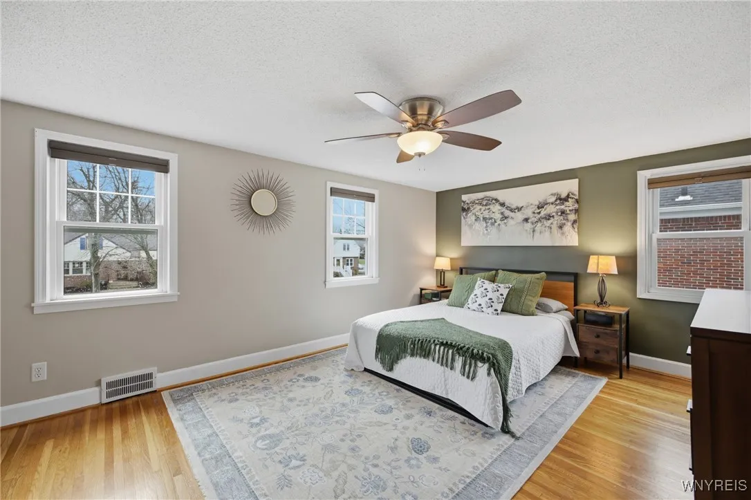 12 Colvinhurst Drive, Tonawanda, New York 14223, Tonawanda, New York 14223, 3 Bedrooms Bedrooms, 8 Rooms Rooms,1 BathroomBathrooms,Residential,Closed,12 Colvinhurst Drive, Tonawanda, New York 14223,0,B1657813