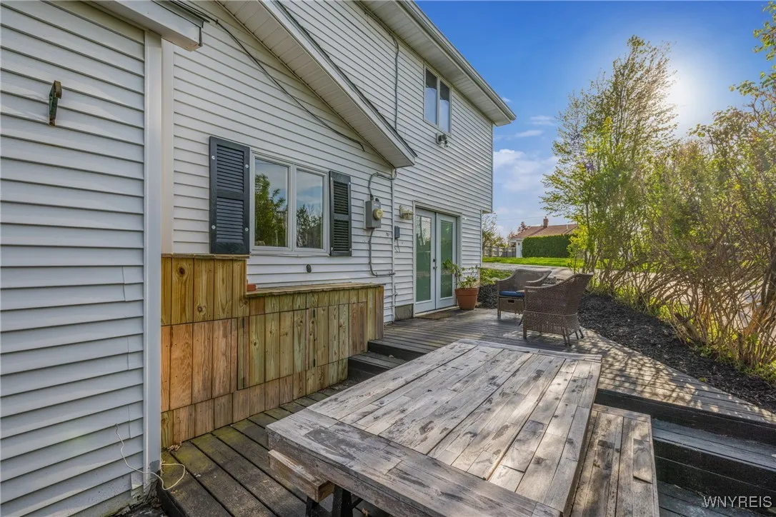 34 Wanakah, Hamburg, New York 14075, Hamburg, New York 14075, 3 Bedrooms Bedrooms, 8 Rooms Rooms,2 BathroomsBathrooms,Residential,Closed,34 Wanakah, Hamburg, New York 14075,0,B1657169