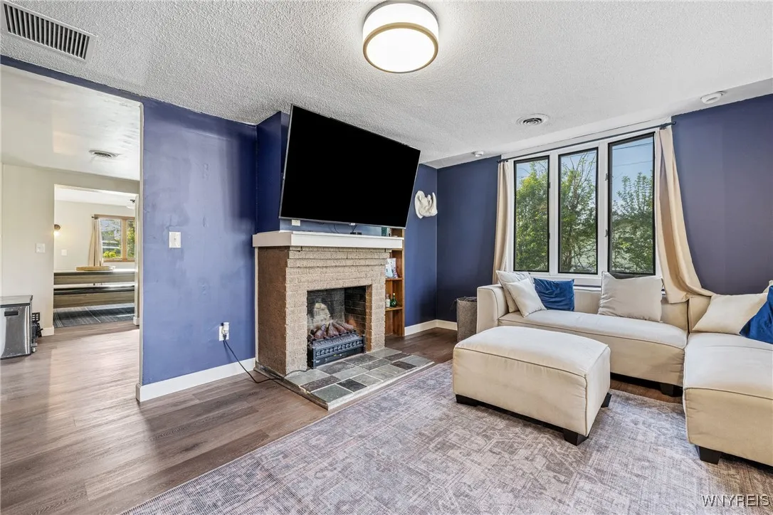 34 Wanakah, Hamburg, New York 14075, Hamburg, New York 14075, 3 Bedrooms Bedrooms, 8 Rooms Rooms,2 BathroomsBathrooms,Residential,Closed,34 Wanakah, Hamburg, New York 14075,0,B1657169