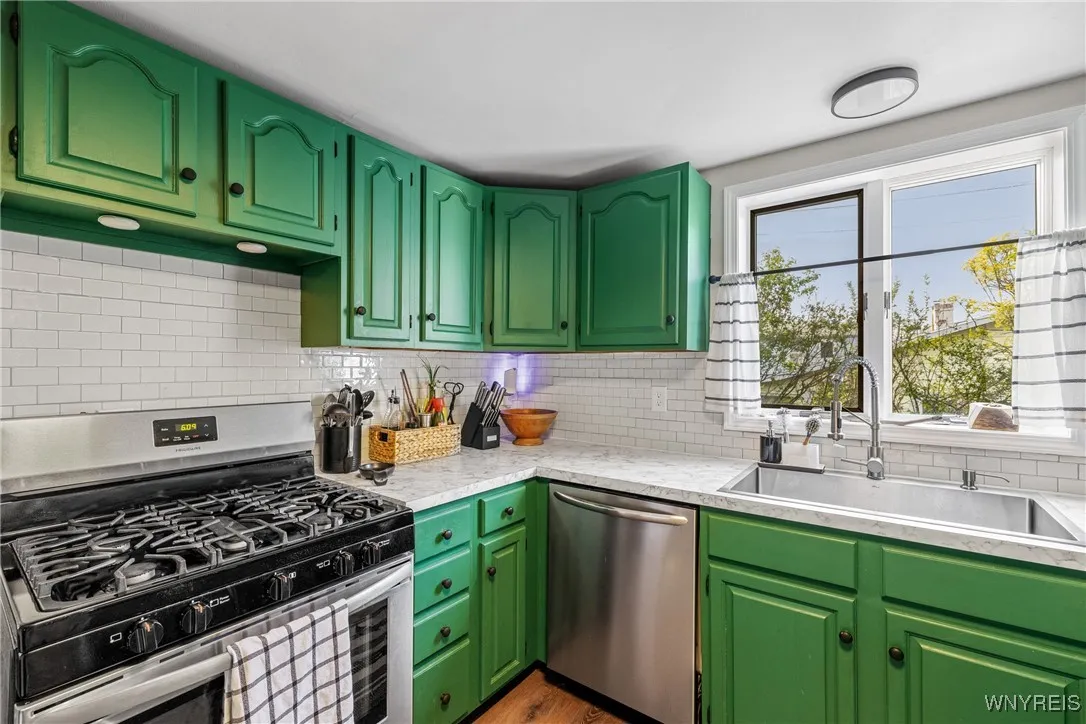 34 Wanakah, Hamburg, New York 14075, Hamburg, New York 14075, 3 Bedrooms Bedrooms, 8 Rooms Rooms,2 BathroomsBathrooms,Residential,Closed,34 Wanakah, Hamburg, New York 14075,0,B1657169