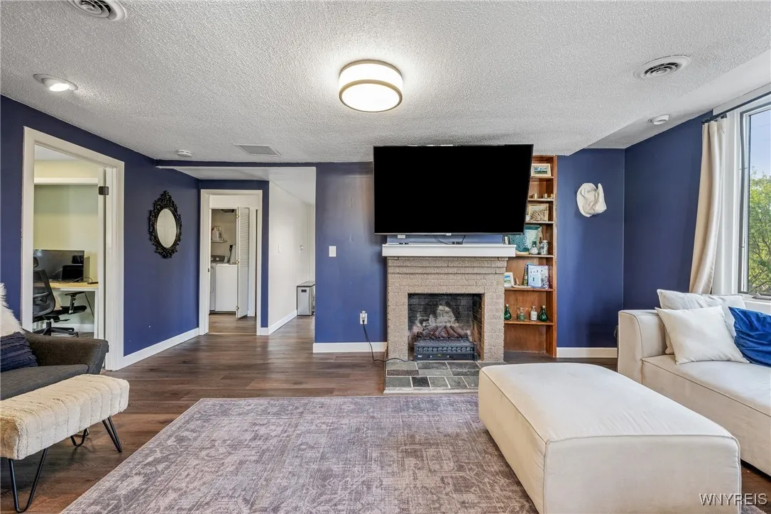 34 Wanakah, Hamburg, New York 14075, Hamburg, New York 14075, 3 Bedrooms Bedrooms, 8 Rooms Rooms,2 BathroomsBathrooms,Residential,Closed,34 Wanakah, Hamburg, New York 14075,0,B1657169