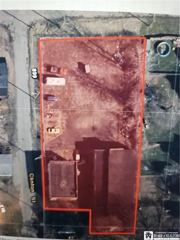 814 Clinton Street, Jamestown, New York 14701, Jamestown, New York 14701, ,Commercial Sale,For Sale,814 Clinton Street, Jamestown, New York 14701,0,R1657539