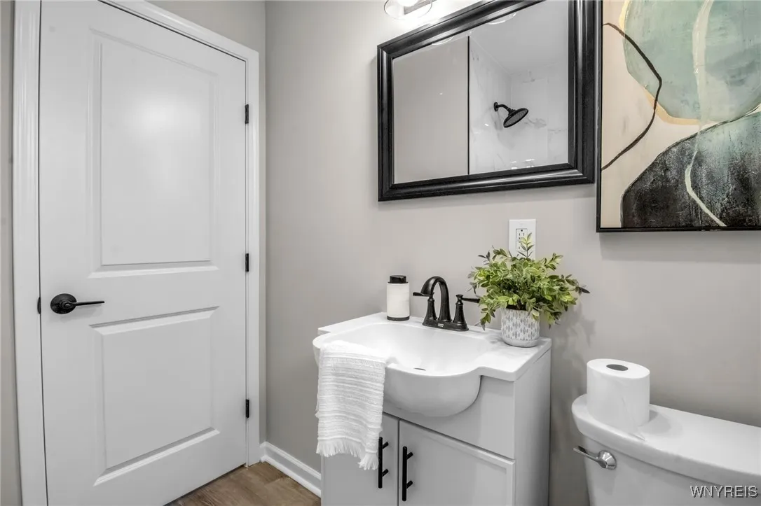 24 Commercial Street, Hamburg, New York 14219, Hamburg, New York 14219, 4 Bedrooms Bedrooms, ,2 BathroomsBathrooms,Residential,For Sale,24 Commercial Street, Hamburg, New York 14219,0,B1657944